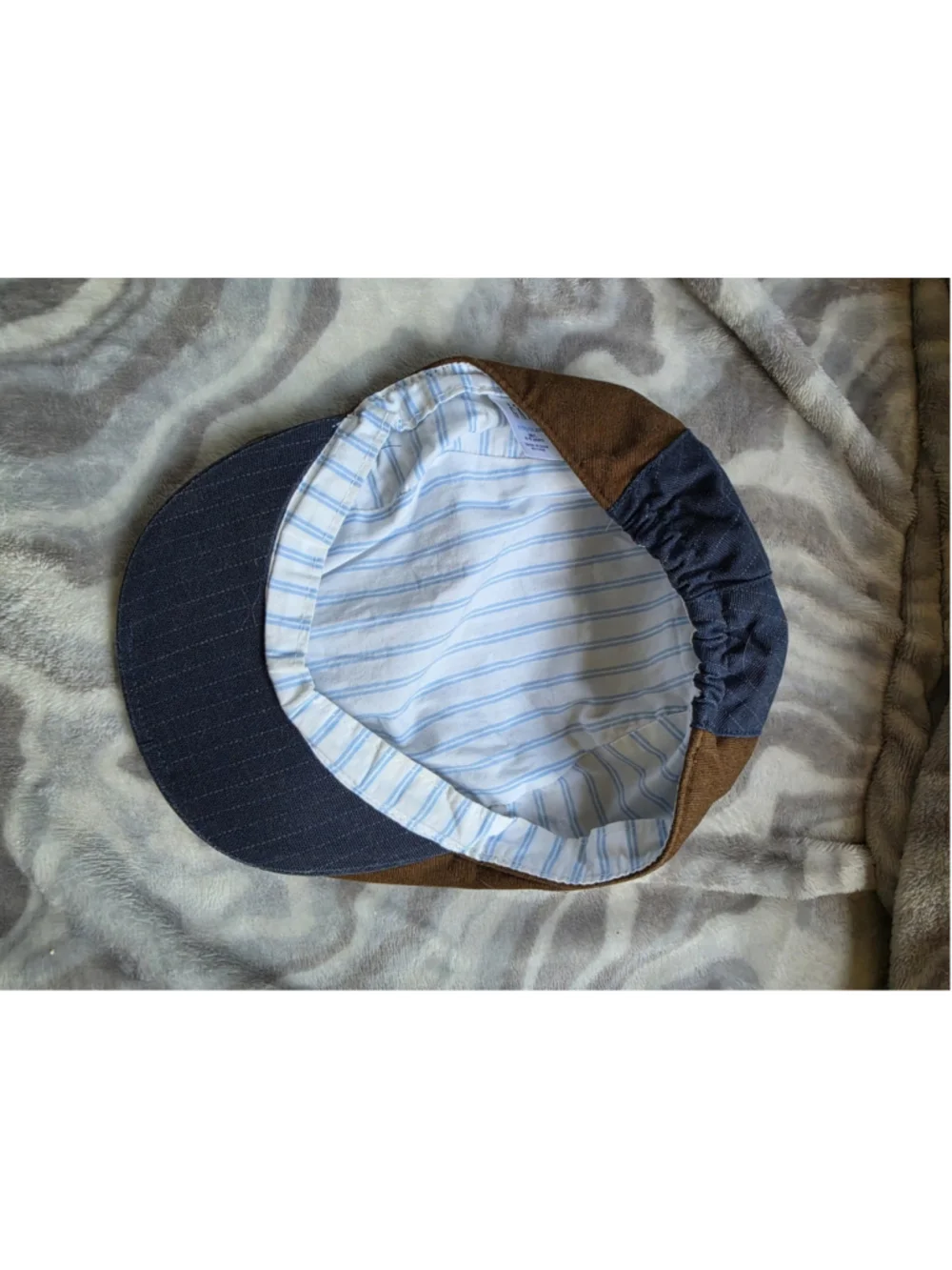 Baby Gap Toddler Newsboy Flat Cap Hat 4-6 Years Blue Pinstripe Denim Brown